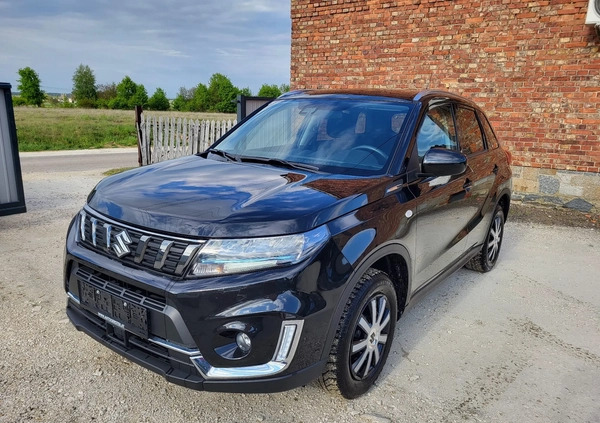 Suzuki Vitara cena 61900 przebieg: 21000, rok produkcji 2021 z Kłobuck małe 704